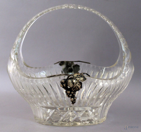 Cestino in cristallo con applicazioni in argento, altezza 25 cm.