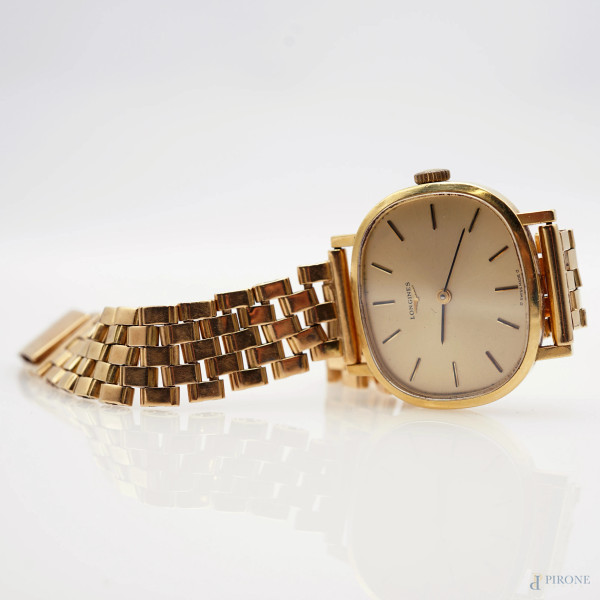 Longines, orologio da polso in oro giallo 18 kt, con quadrate ovale cm 2,6x3,2, peso lordo gr. 57...