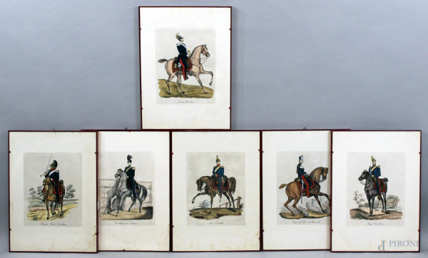 Sei stampe raffiguranti ufficiali della cavalleria, cm 47,5x35, XX secolo, entro cornici, (difetti).
