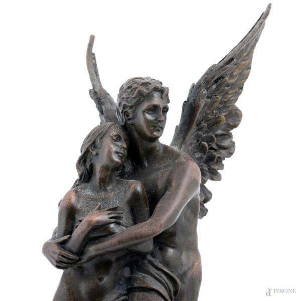 Amore e Psiche, XX secolo, scultura in bronzo, altezza cm 48,5