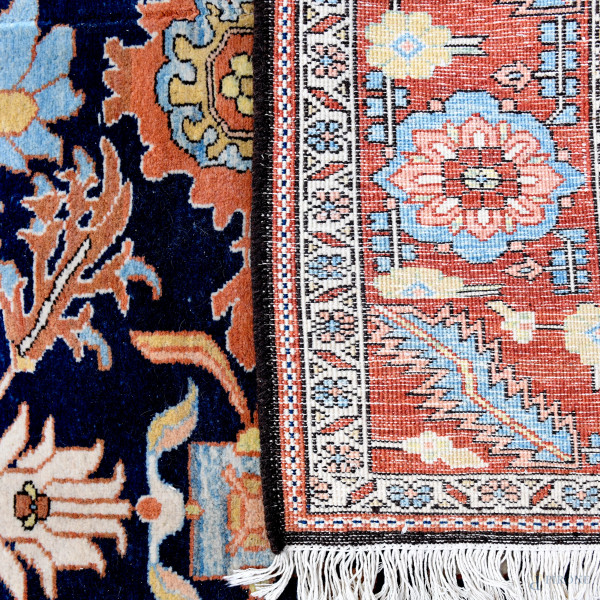 Tappeto Heriz, cm 218x207, (usura del tempo)