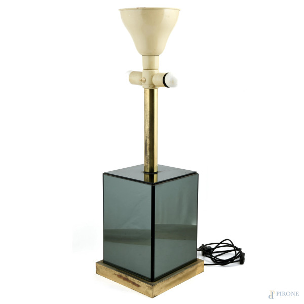 Lampada da tavolo in metallo e vetro nero, XX secolo, altezza cm 80, (segni di usura, da revisionare)