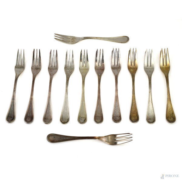12 forchettine in argento 800/000, lunghezza cm 13,5, peso complessivo gr 210
