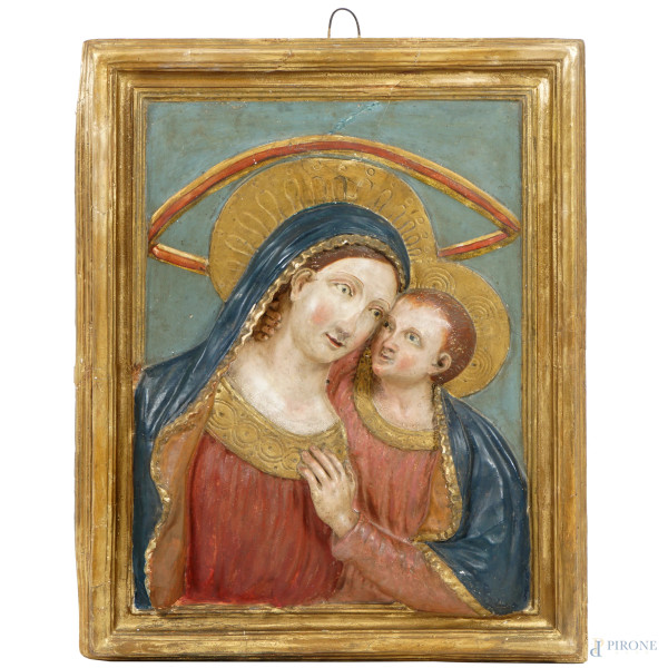 Scultore fiorentino del XIX secolo, Madonna con il Bambino, gesso policromo, cm 57,5x46 (difetti)