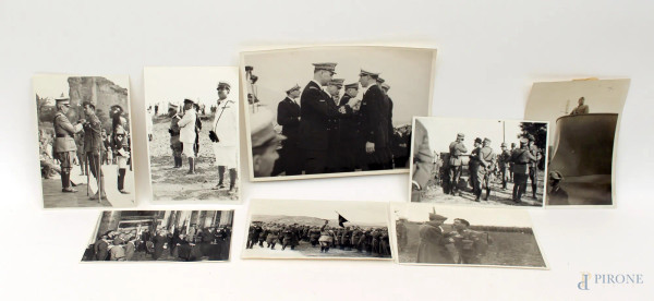 Lotto composto da otto fotografie originali del periodo fascista.