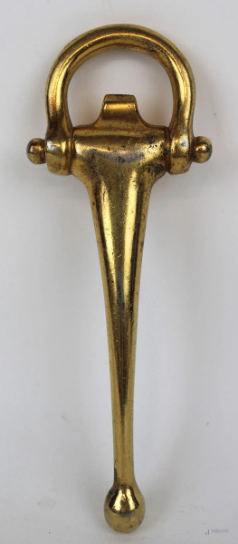 Gucci, cavatappi  in metallo dorato, lunghezza cm 17, (difetti).