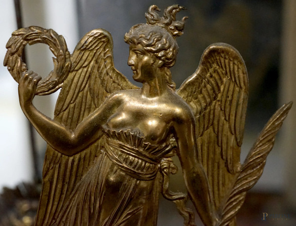 Orologio a portale "Franz Schilhamer in Wien", cassa architettonica in legno con triplo specchio,...