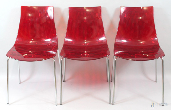 Lotto composto da tre sedie Calligaris, modello Ice in acciaio e tecnopolimero color rosso.