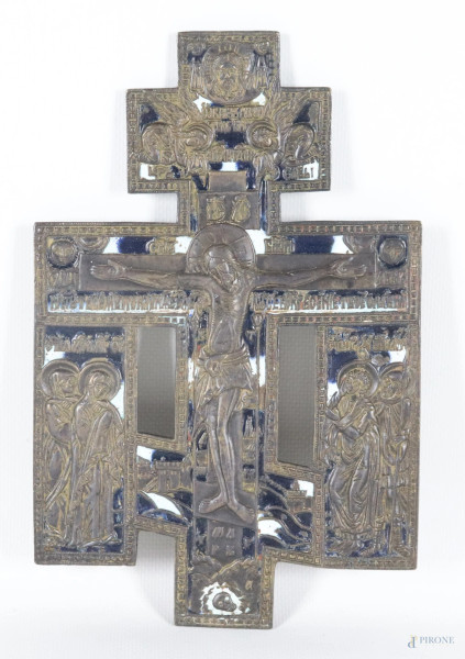 Crocifissione con scene evangeliche ortodosse in bronzo e smalti policromi, XIX secolo, cm 22x14, (segni di usura)