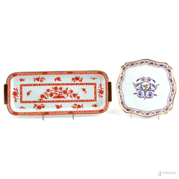 Lotto di due vassoi in porcellana Limoges e Ginori, XX secolo, misure massime cm 37,5x15,5, (segni di usura, difetti)