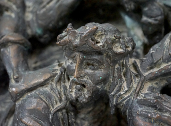 Via Crucis, placca in bronzo ad altorilievo, firmato e datato, cm h 40x48 circa