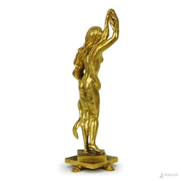 Venere, scultura in bronzo dorato, cm h 27, XX secolo.