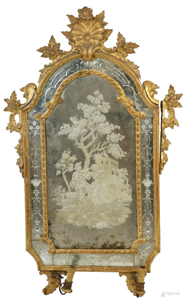 Specchiera Venezia, fine XVIII-inizi XIX secolo, in legno intagliato e dorato
