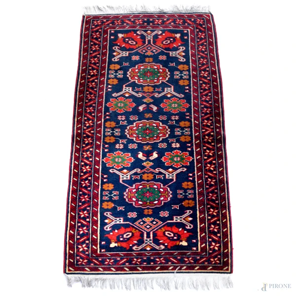 Tappeto, 141x71,5,  (usura del tempo)