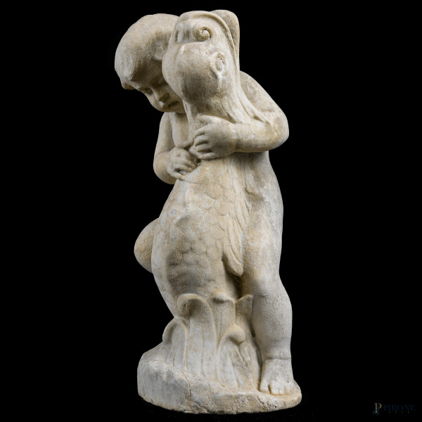 Putto con delfino, XX secolo, scultura in marmo, altezza cm 40, (segni di usura, restauri, scalfi...