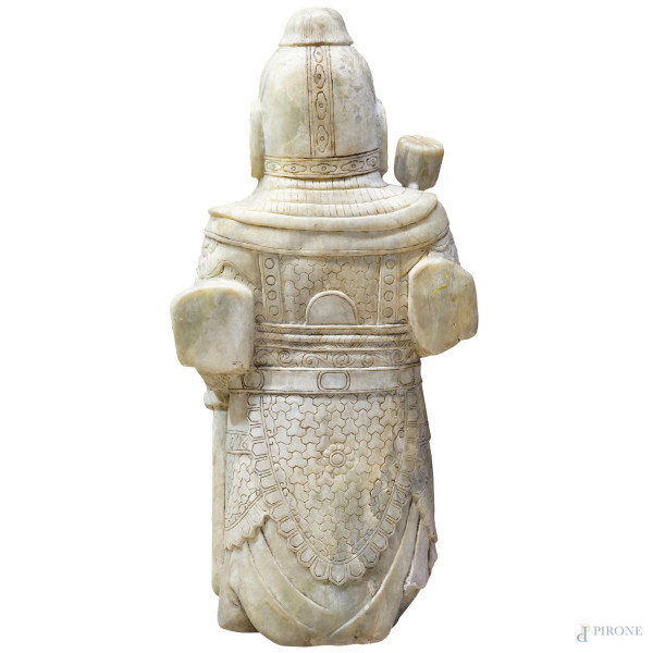 Guerriero, grande scultura in giadeite, arte orientale del XX secolo, cm h 99 circa, (difetti)