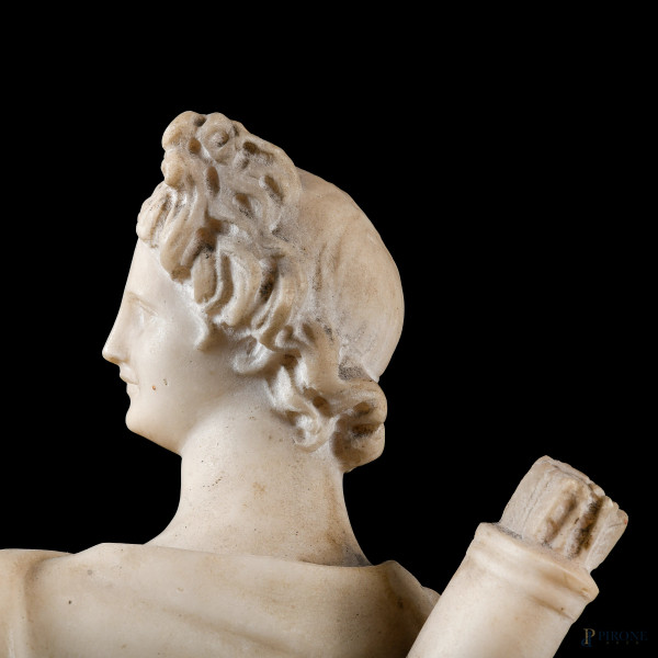 Apollo, XIX- XX secolo, scultura in marmo, altezza cm 66,5