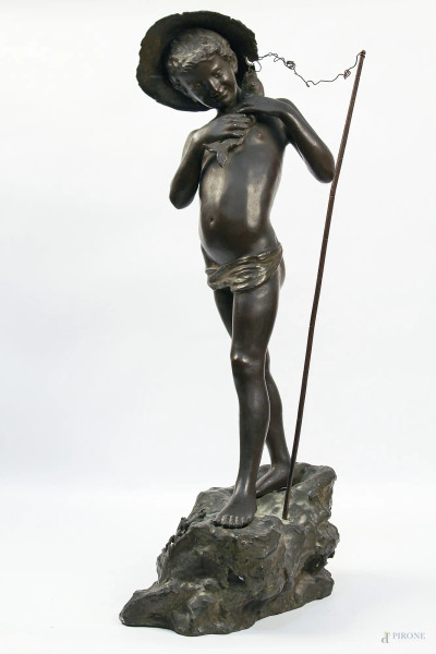 Giovane pescatore, scultura in bronzo, att. Gemito, h 70 cm.
