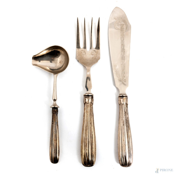 Set da tre posate da portata con manico in lamina d'argento 800/000, lunghezza massima cm 23
