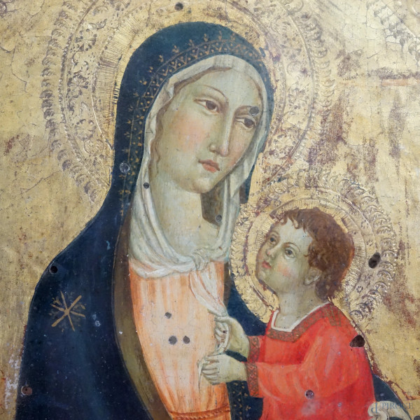 Anonimo toscano del XIX-XX secolo, Madonna con Bambino, tempera su tavola, cm 33,5x22, entro corn...