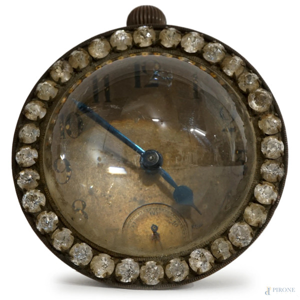 Orologio a sfera in vetro e strass, quadrante  a numeri arabi, cm h 7x7, (meccanismo da revisionare, difetti)