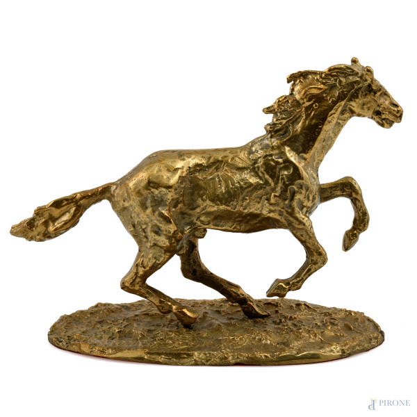Scultura di cavallo in bronzo dorato, XX secolo, cm 15,5x18x11, (segni di usura)