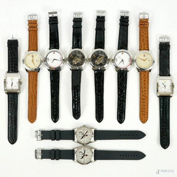 Lotto di dieci orologi da polso da uomo, marchi diversi, lunghezza cm 24,5, (segni del tempo, meccanismi da revisionare).