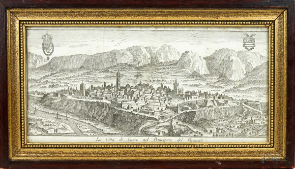 "La città di Cuneo nel Principato del Piemonte"  tratta da "Lo stato presente di tutti i paesi e popoli del mondo", incisione, cm 18,5x37,5, XVIII secolo, entro cornice, (macchie sulla carta).