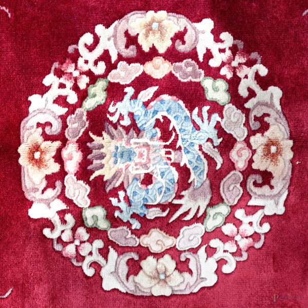 Tappeto, cm 250x150, (segni di usura)