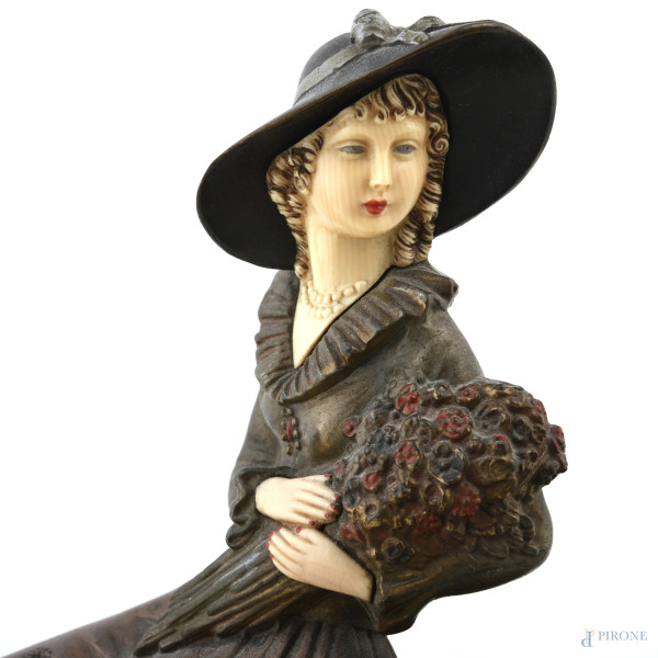 Elemento decorativo da tavolo in marmo e materiali vari raffigurante gentildonna su una balconata...