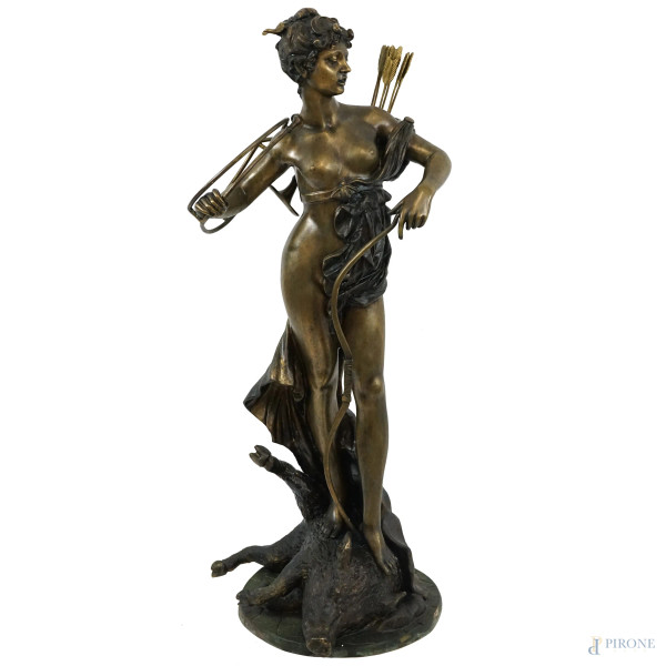 Diana cacciatrice, scultura in bronzo, XX secolo, cm h 112