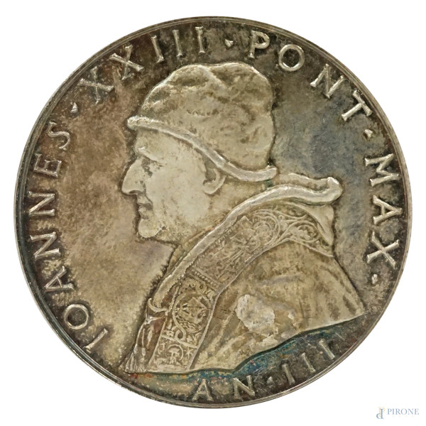 Medaglia annuale  in argento, Città del Vaticano, opus Pietro Giampaoli,  diam. 4,4, peso gr. 36,9