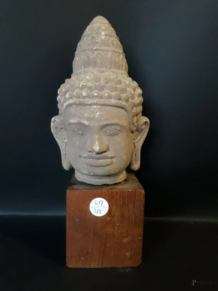 Testa di budda, scultura in pietra, h.26 cm.