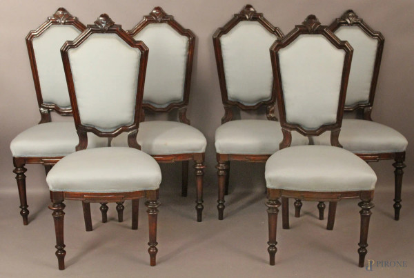 Lotto composto da sei sedie in noce con sedile e dorsale in tessuto celeste, XIX sec, (restauri).