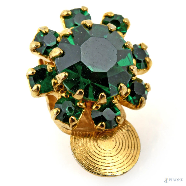 Lotto di orecchini di bigiotteria, misura massima cm 2,5 (segni di usura)