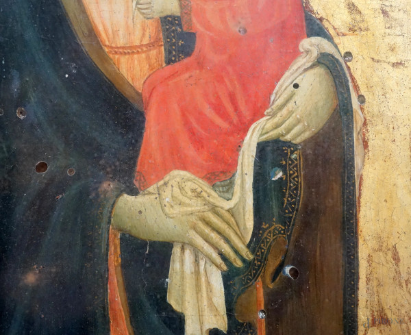 Anonimo toscano del XIX-XX secolo, Madonna con Bambino, tempera su tavola, cm 33,5x22, entro corn...
