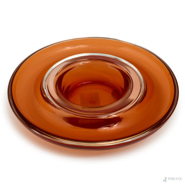 Posacenere circolare Venini in vetro nei toni dell'ambra, altezza cm 5, diametro cm 25,5, (difetti)