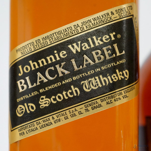 Lotto di sei bottiglie di liquori