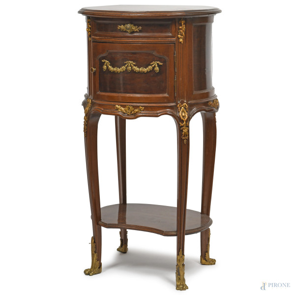 Mobiletto con piano ovale, inizi del XX secolo, cm 83x45x38, (difetti)