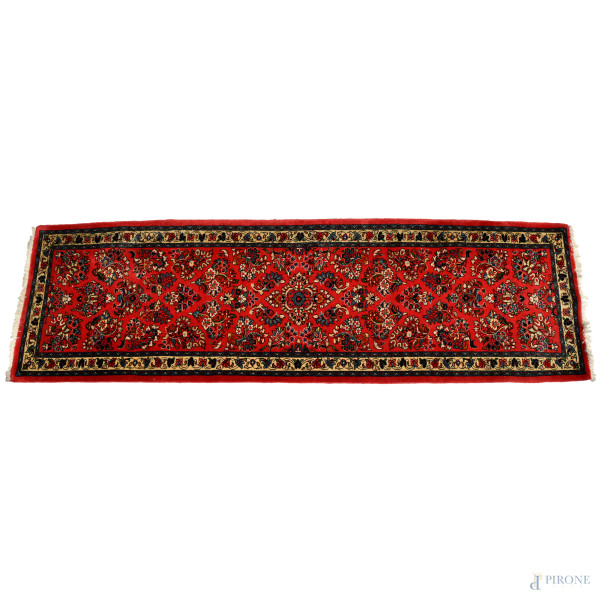 Tappeto, cm 84x299, (segni di usura)