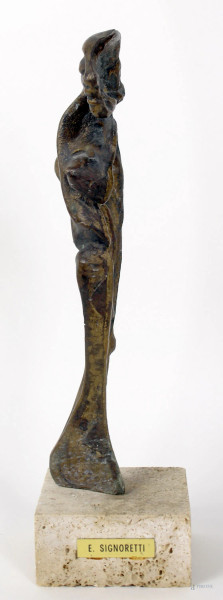 E. Signoretti - Scultura in bronzo raffigurante figura femminile, altezza cm. 25, su base in marmo