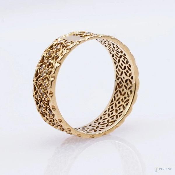 Anello in oro giallo 18 kt con diamanti, misura n. 16, peso gr. 4