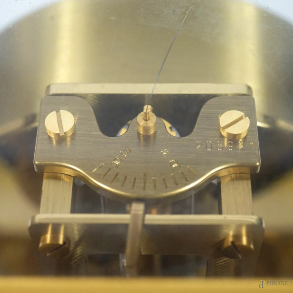 Orologio LeCoultre & Cie, Atmos, Calibro 526-5, Svizzera, Anni 1960-1980, con cassa in ottone pla...