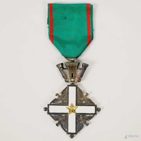 Croce da cavaliere dell'Ordine al Merito della Repubblica italiana, cm 6x4,5, con custodia (difetti)