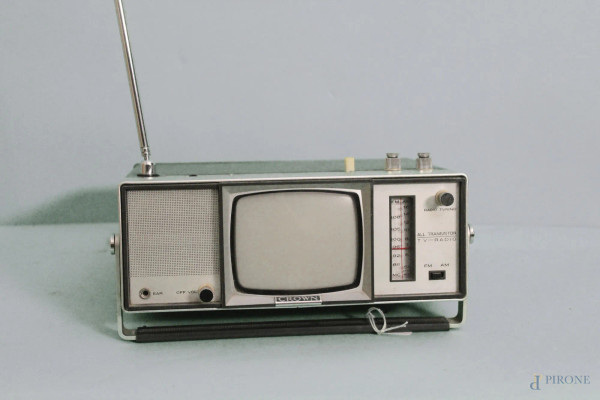 Radio televisione portatile Crown, anni 70, h. 10 cm.