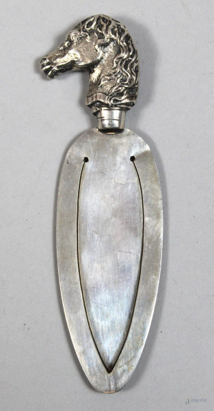 Fermasoldi in argento con finale a forma di testa di cavallo