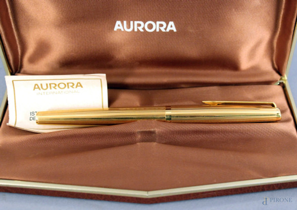 Penna Aurora stilografica.