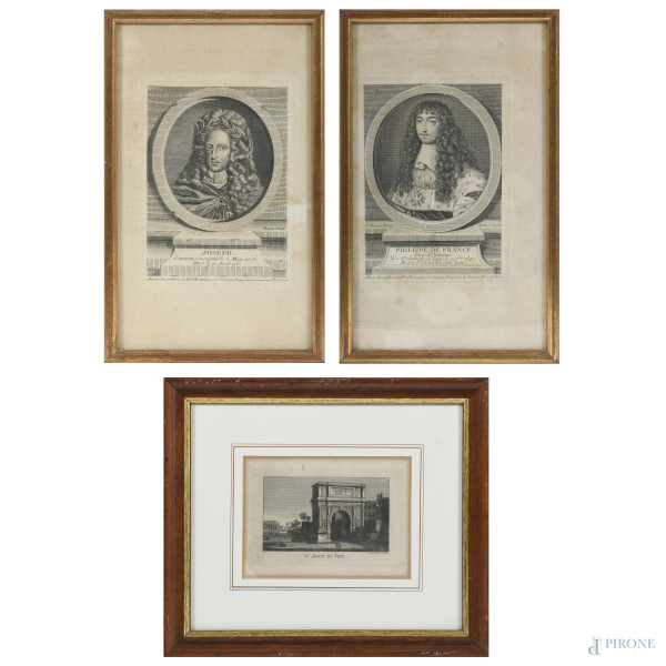 Lotto di tre stampe raffiguranti reali e veduta dell'Arco di Tito, XX secolo, misure massime cm 20x23,5 compreso passepartout, entro cornice, (tracce di umidità, foxing, ondulazioni della carta)
