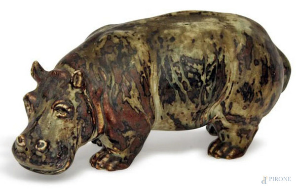 Ippopotamo in ceramica policroma, marcata Royal Copenagnen, h. 13x28 cm