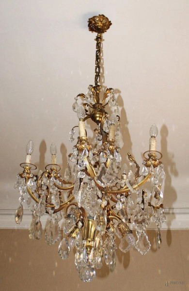 Lampadario a nove luci